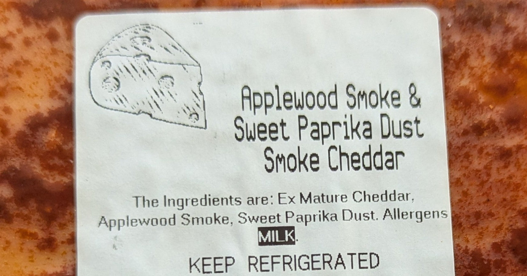 Applewood Smoke & Sweet Paprika Dust Smoked Cheddar
